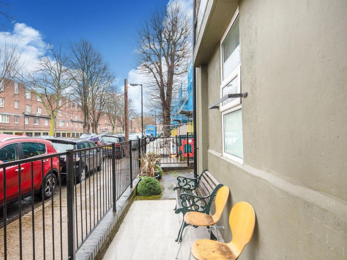 Lovely Studio In London With Patio Extérieur photo